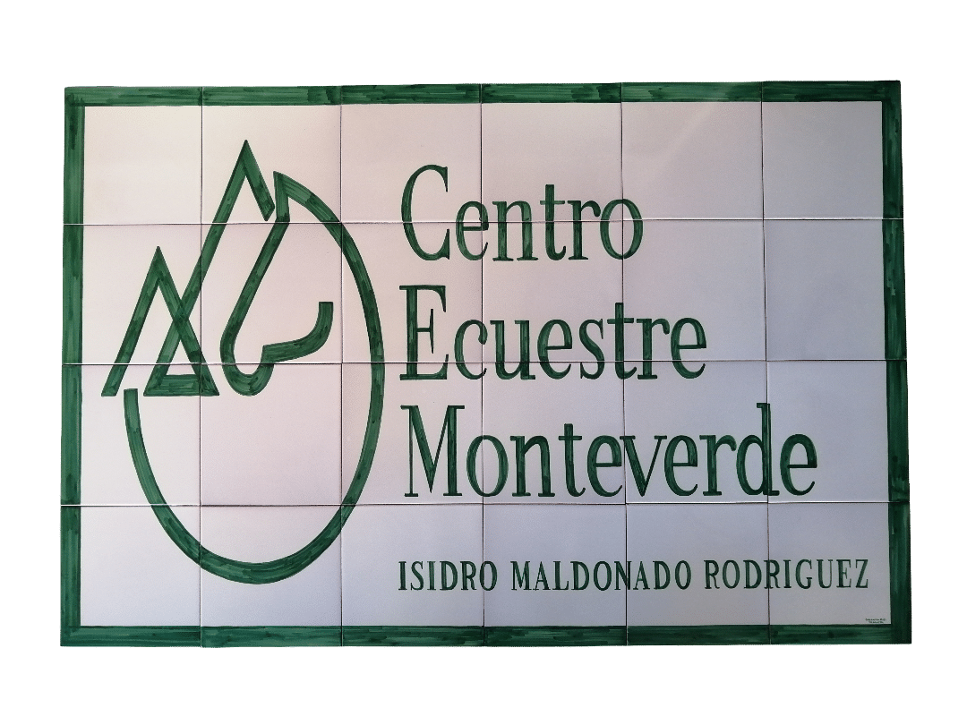 mural de cerámica de talavera con hierro de ganaderia