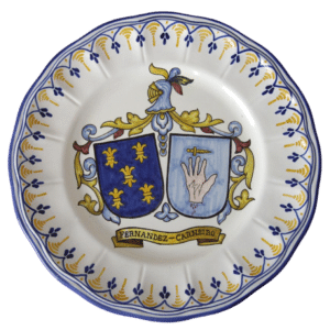 Plato heráldico cerámica talavera