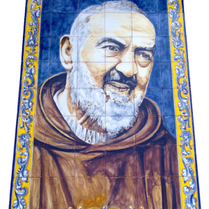 Mural de cerámica Talavera del Padre Pio