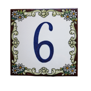numero de cerámica en azulejo