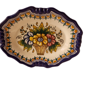 Bandeja artesanal en cerámica de Talavera